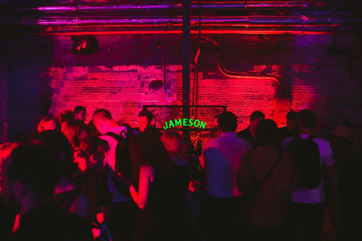 AFTERPARTY МОСКОВСКОЙ МЕЖДУНАРОДНОЙ БИЕННАЛЕ МОЛОДОГО ИСКУССТВА